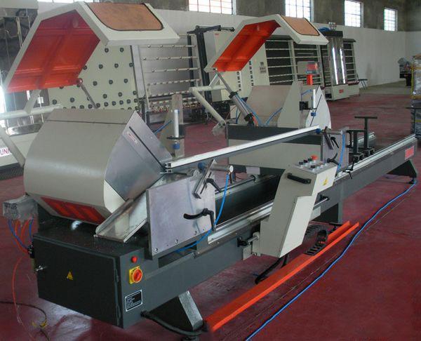 供应齐河县林园机械制造有限公司--双头切割锯配件 精密铸造设备